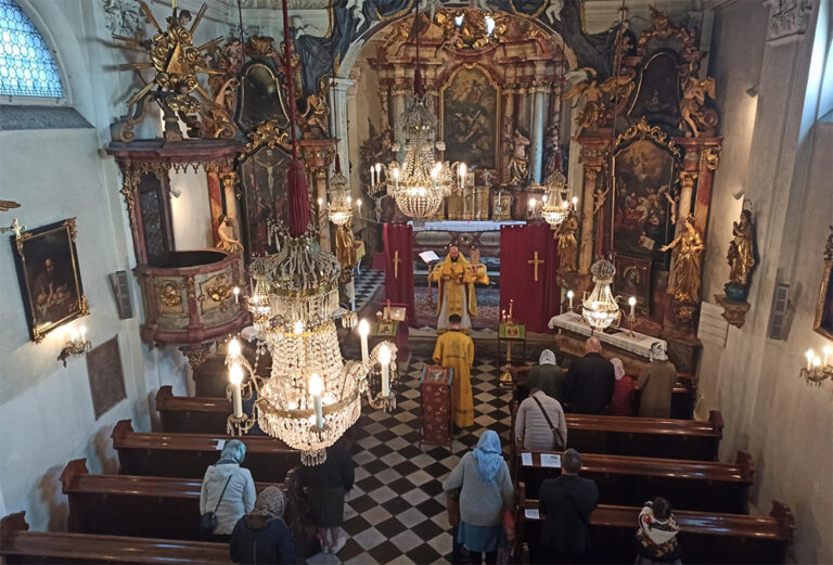 Воскресное богослужение в Граце