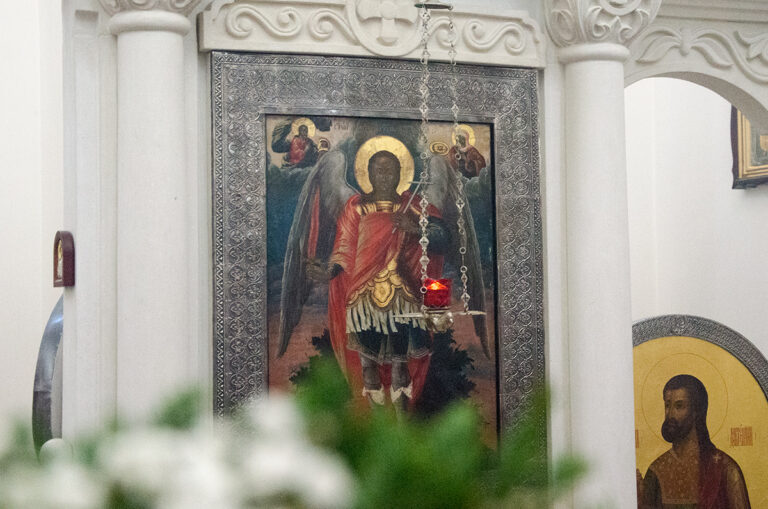 Престольный праздник храма Архистратига Божия Михаила в Лаа ан дер Тайя