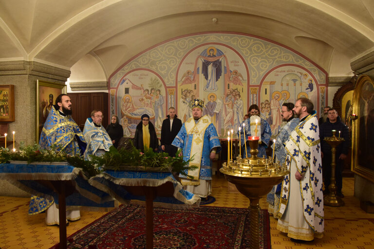 «Величаем тя, благоверный княже Александре!»