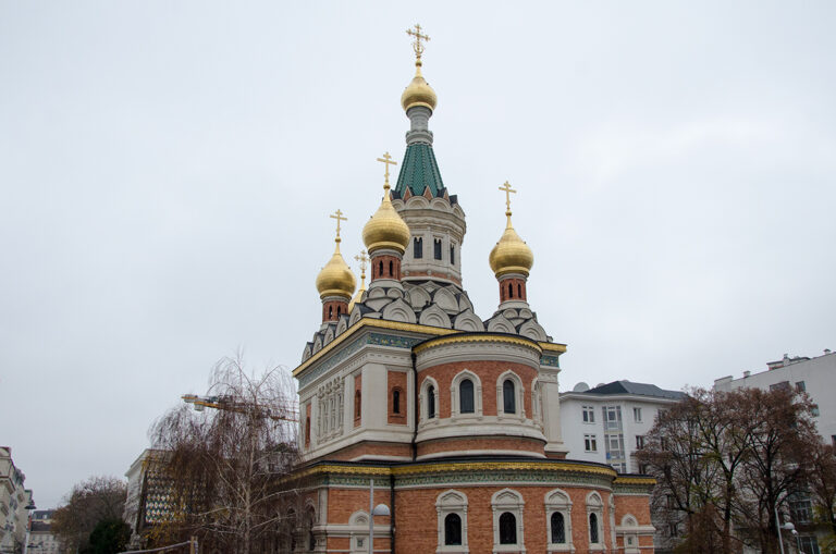 Епископ Венский и Австрийский Алексий возглавил чтение Царских часов