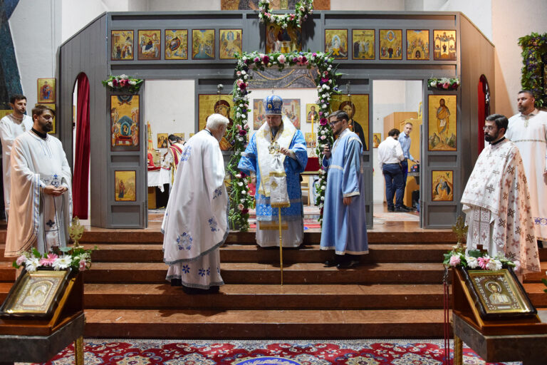Епископ Венский и Австрийский Алексий принял участие в престольном празднике сербского храма Рождества Пресвятой Богородицы