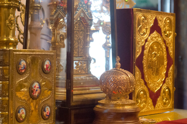 Божественная Литургия в Неделю 23-ю по Пятидесятнице