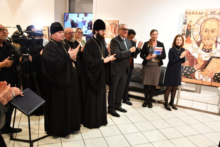 Митрополит Волоколамский Антоний принял участие в открытии выставки «Безмолвная проповедь» Новгородских икон XIII-XVI веков, посвященной  60-летию Венской и Австрийской епархии