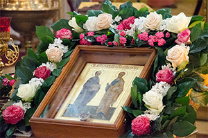 Всенощное бдение в канун праздника святых апостолов Петра и Павла (+фото)